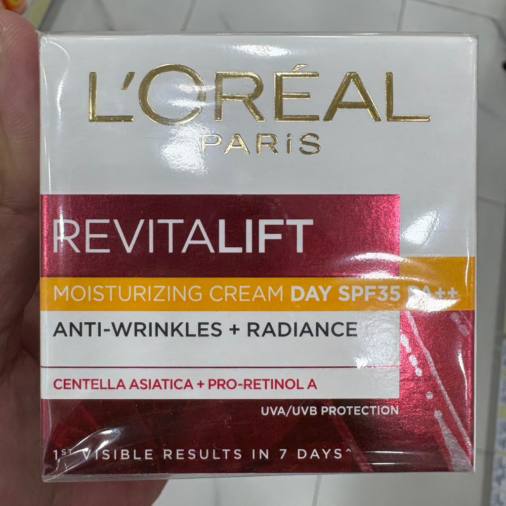 Loreal Revitalift Day Cream SPF35 PA++ 50ml Untuk Kulit Bercahaya Pro-Retinol A Moisturizing Pelemba