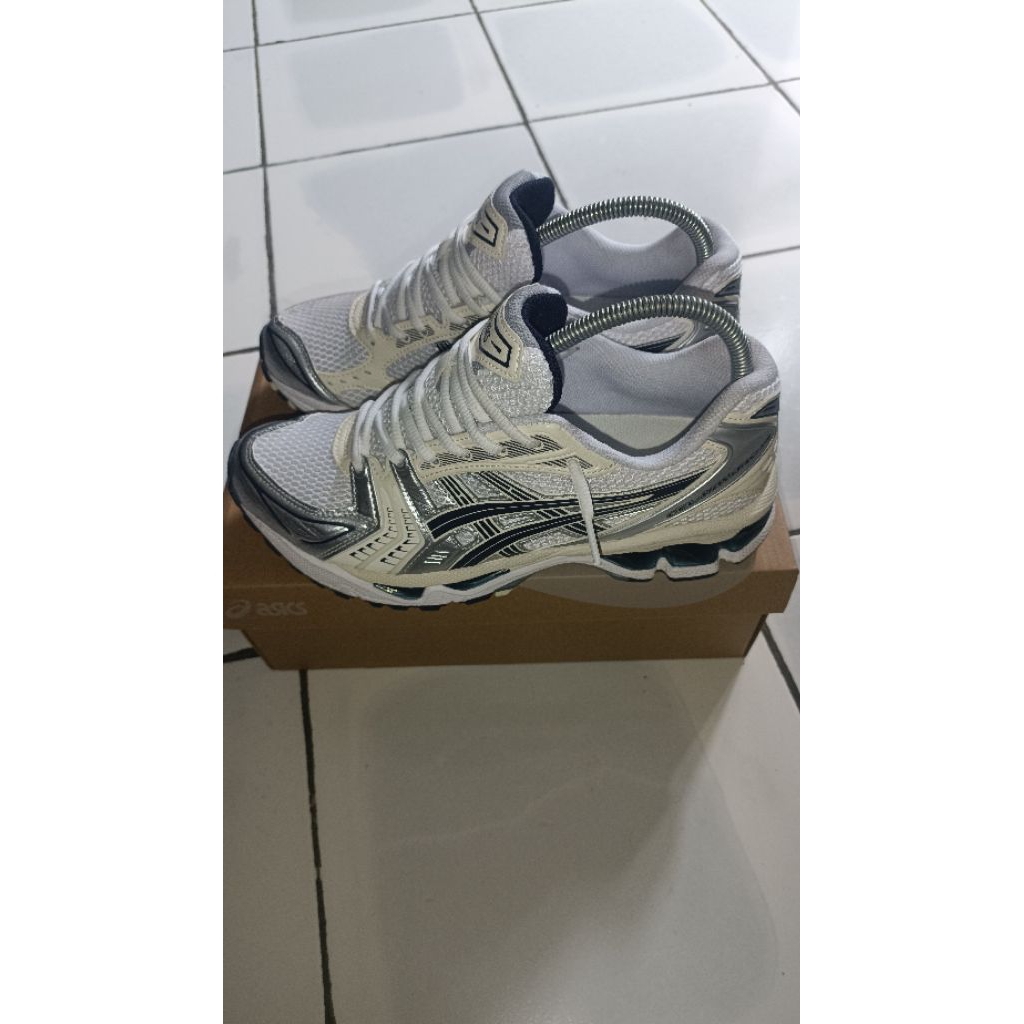 asik gel kayano 14