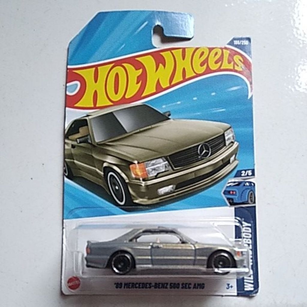 Hot Wheels MERCEDES BENZ 560