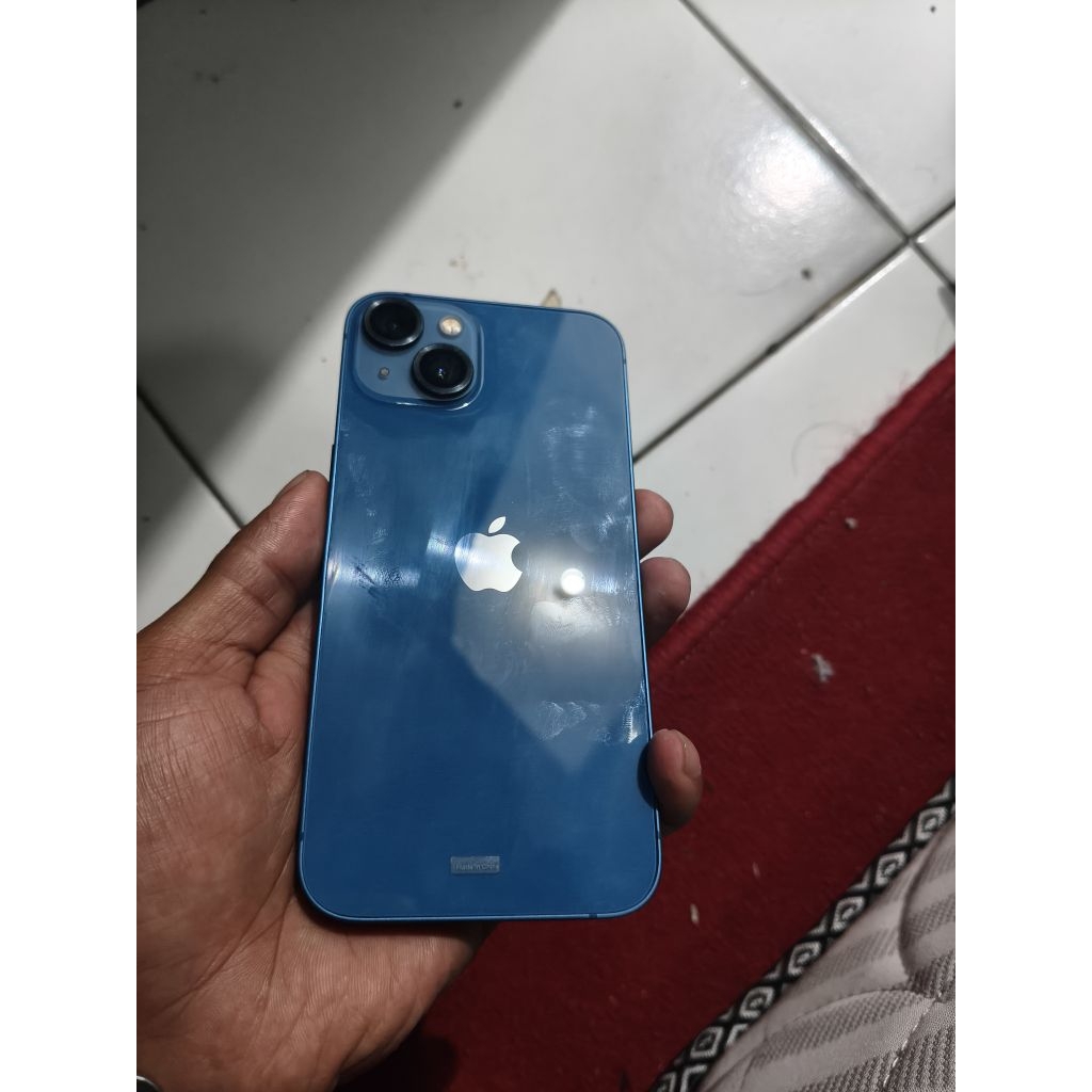 iphone 13 128 gb garansi ibox second