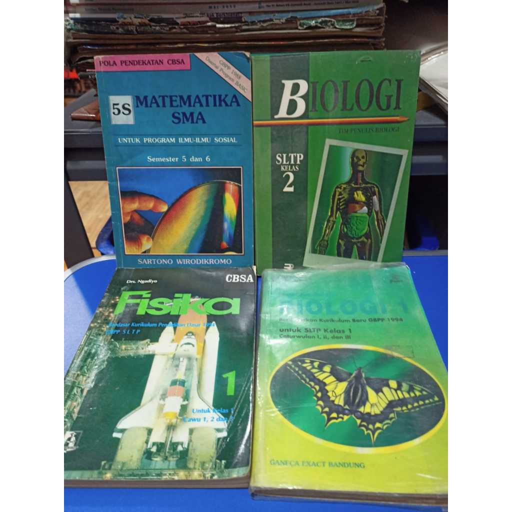 4 BUKU PELAJARAN JADUL METEMATIKA BIOLOGI FISIKA