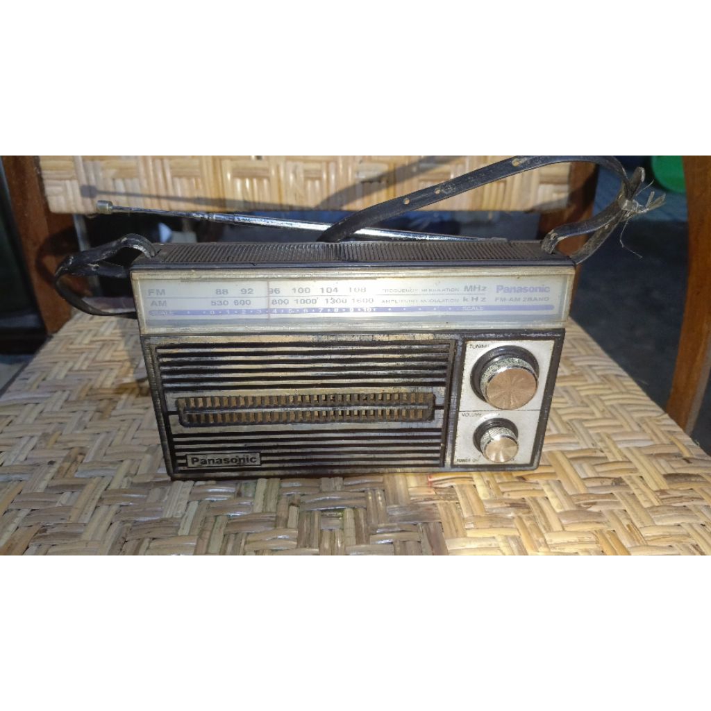 radio panasonic rf 5250 nyala jadul vintage bekas