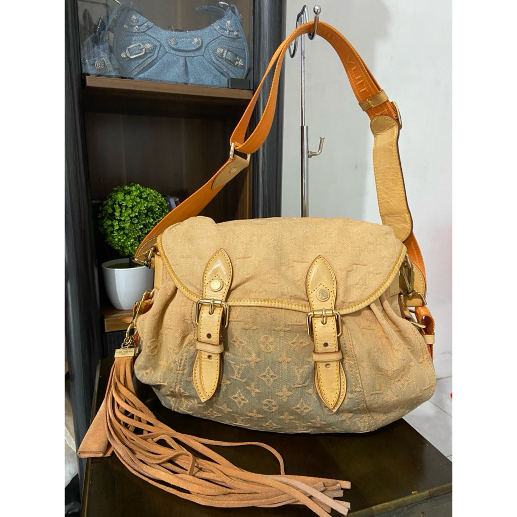 LV denim vintage slingbag rare