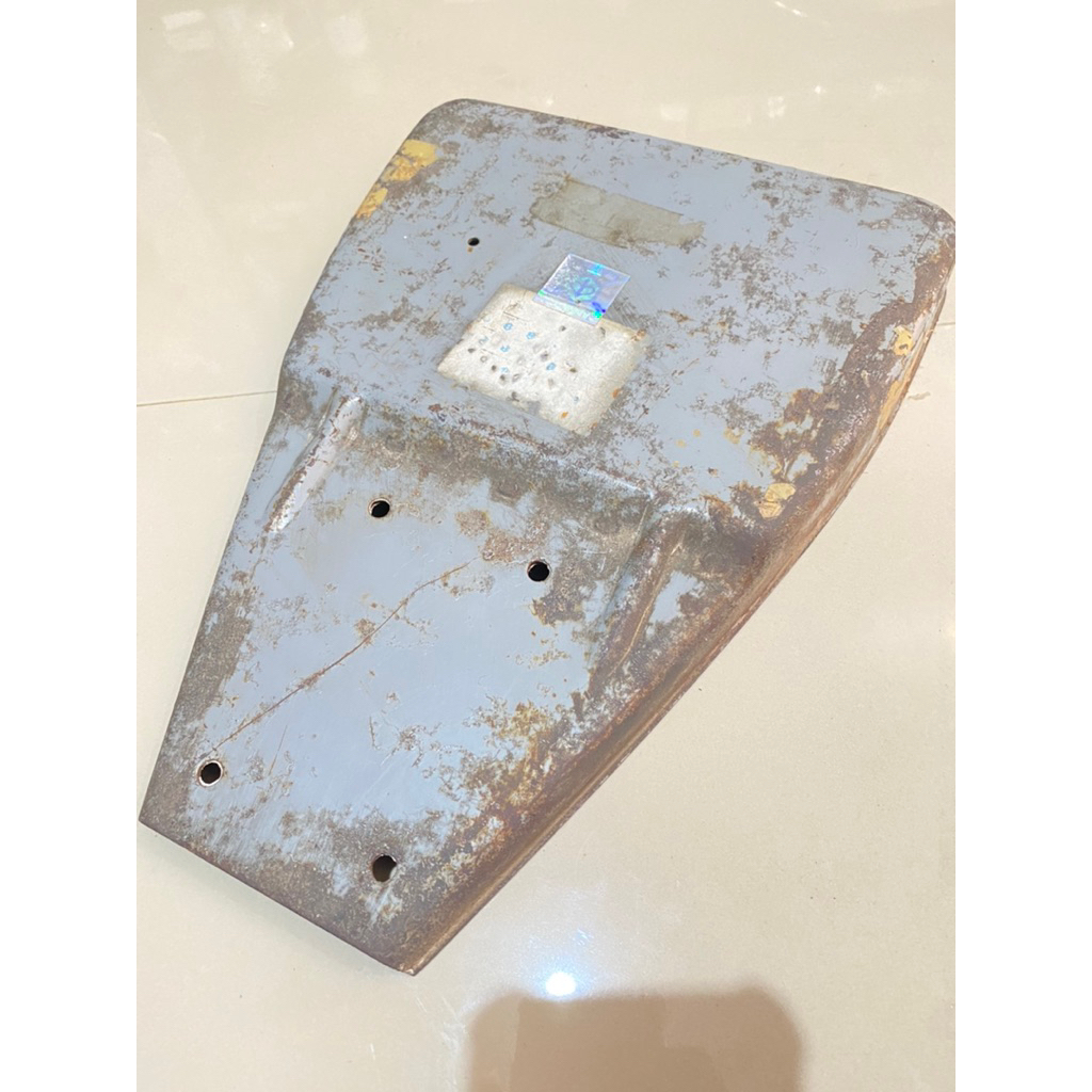 plat tatakan jok depan vespa PS / exclusive 2 original danmotor biru