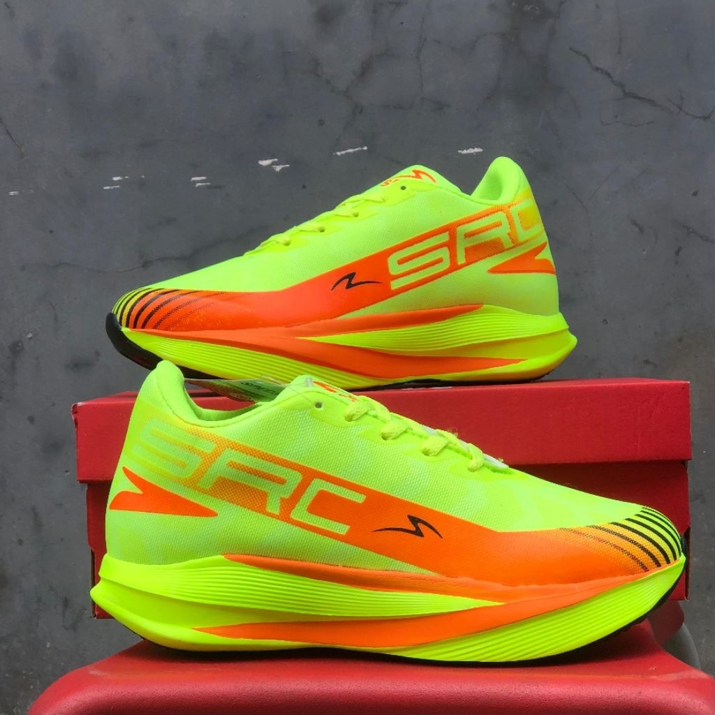 sepatu specs running pria terbaru.sepatu olahraga pria.sepatu lari.sepatu lari