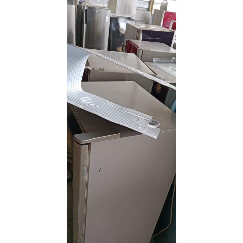 evapurator kulkas polytron PR 15/16