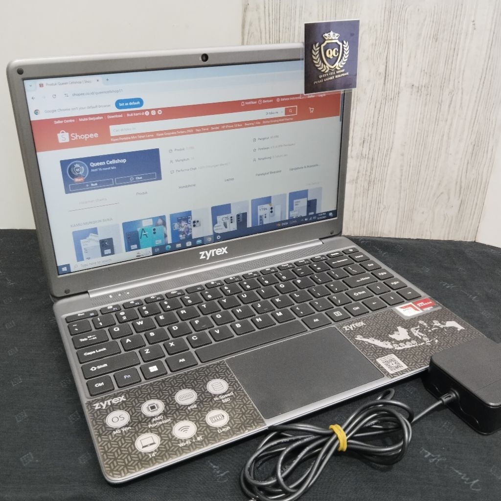 LAPTOP ZYREX NOTEBOOK KINTAMANI AMD A9 9400 RADEON R5 4GB SSD 128GB 14INCH SECOND BERGARANSI