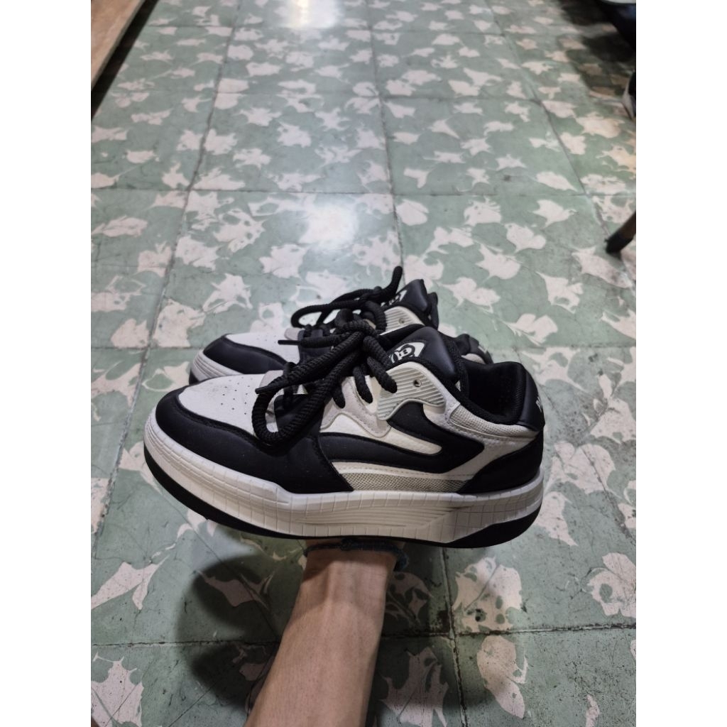 Sepatu Paul Frank Chunkky Women(38)