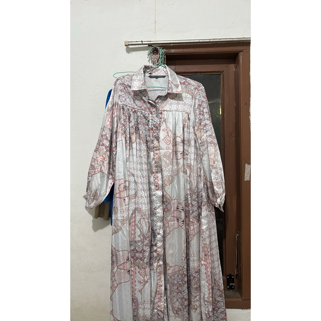 Festive pleated shirt Benang Jarum