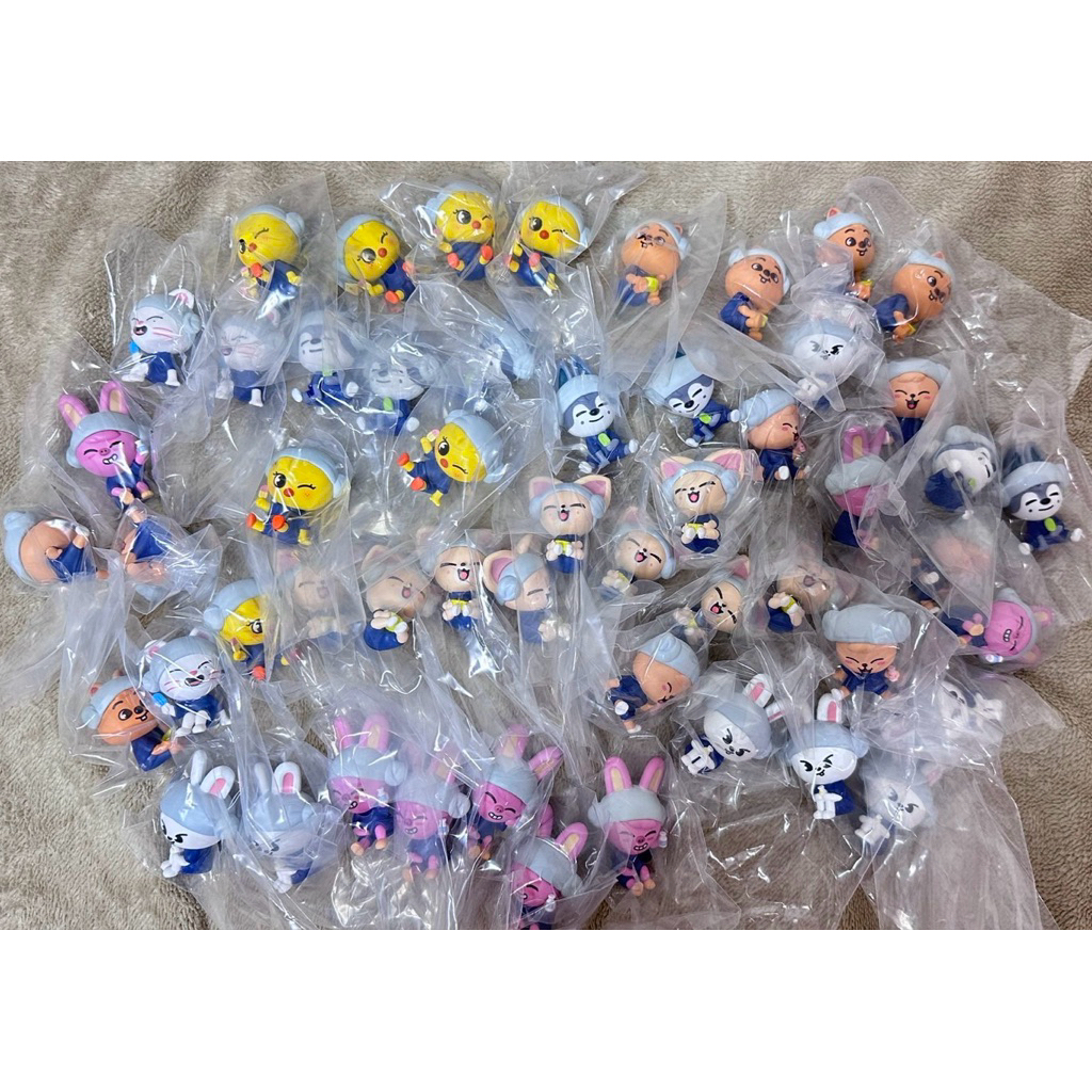 STRAYKIDS GACHA SKZOO MINI FIGURE SAUNA