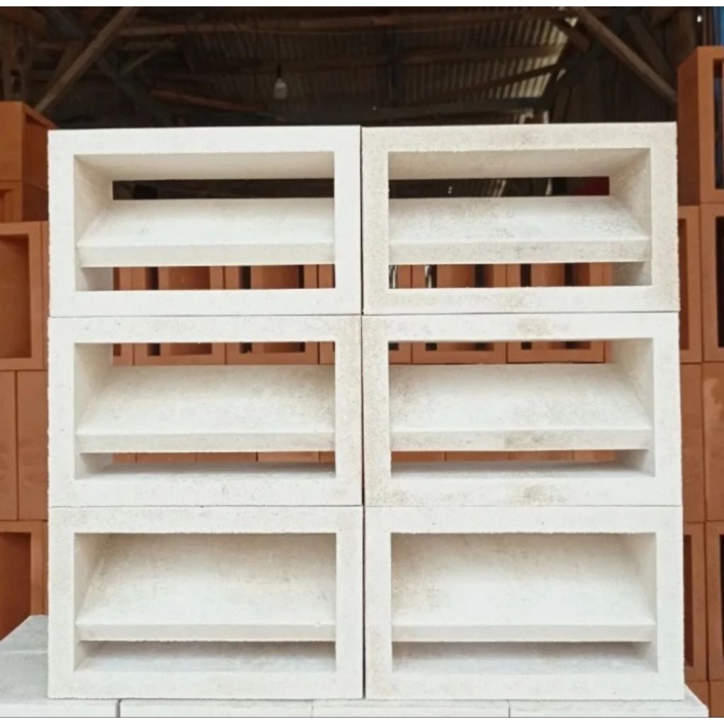 Roster beton nako 15x30 pitih/roster minimalis lubang angin modern