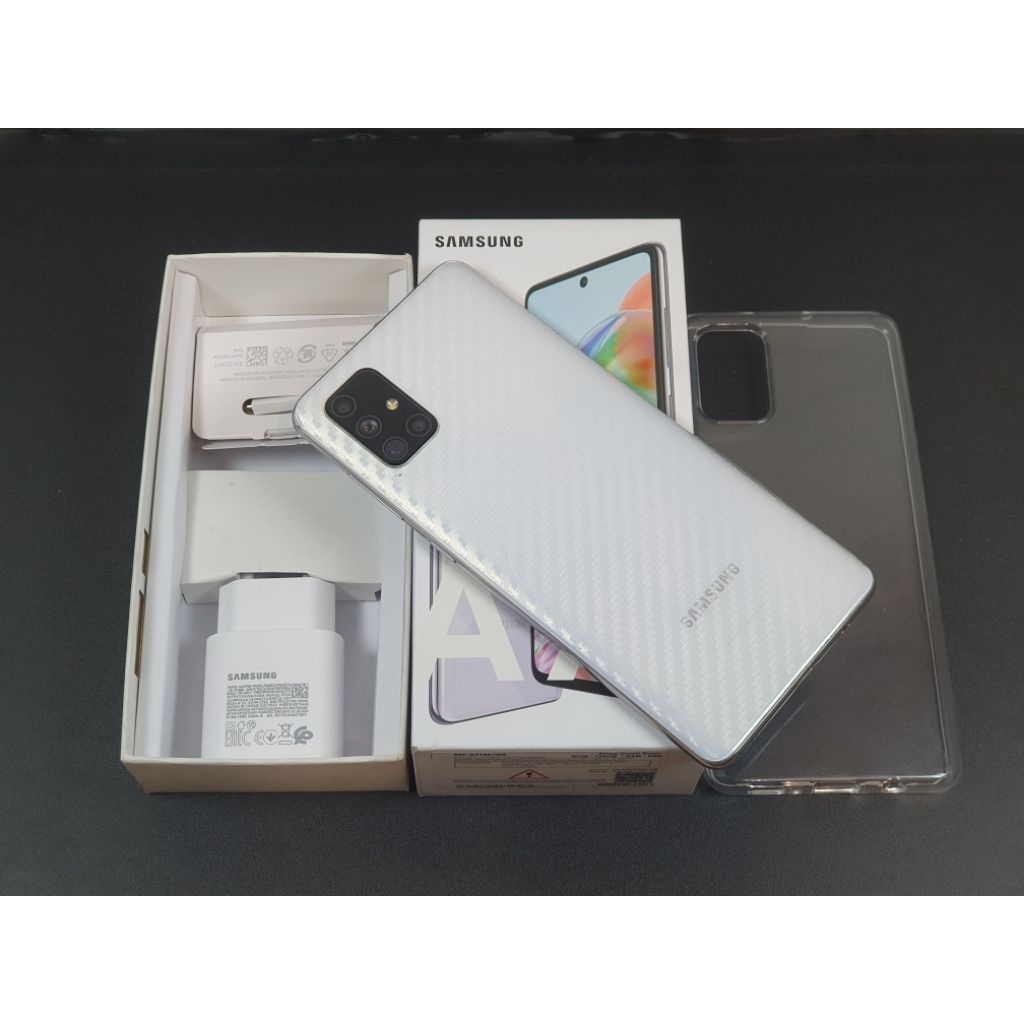 Samsung Galaxy A71 NFC 8/128 fullset Resmi SEIN