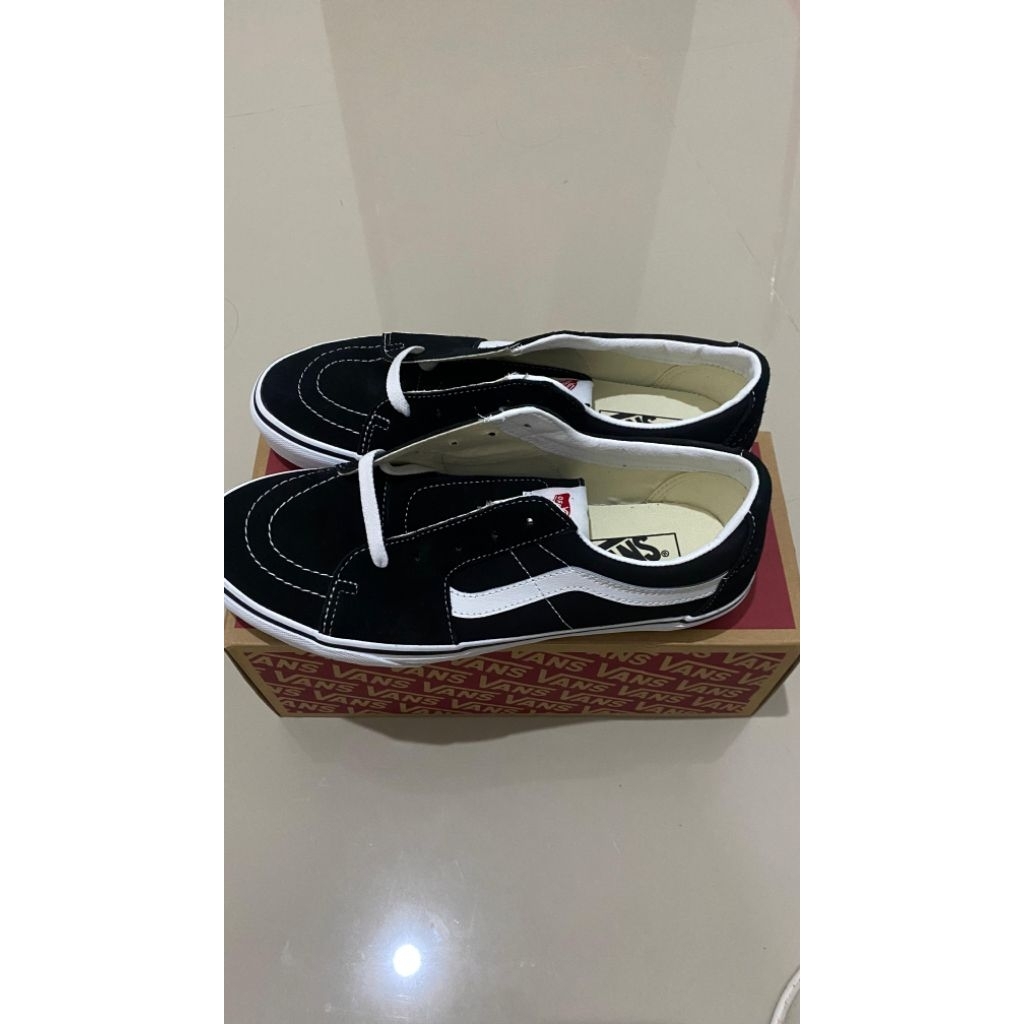Vans SK8 low BW Resmi PT GMG