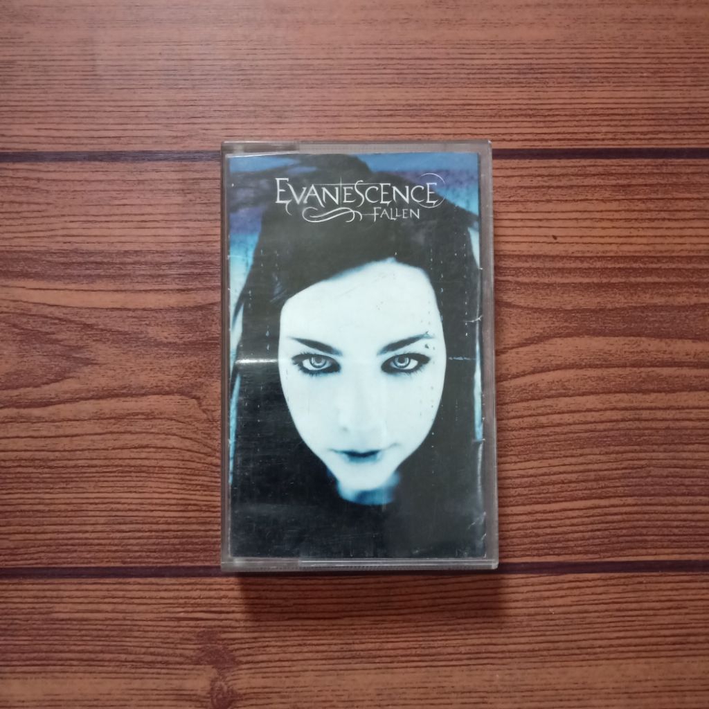 Kaset EVANESCENCE Fallen