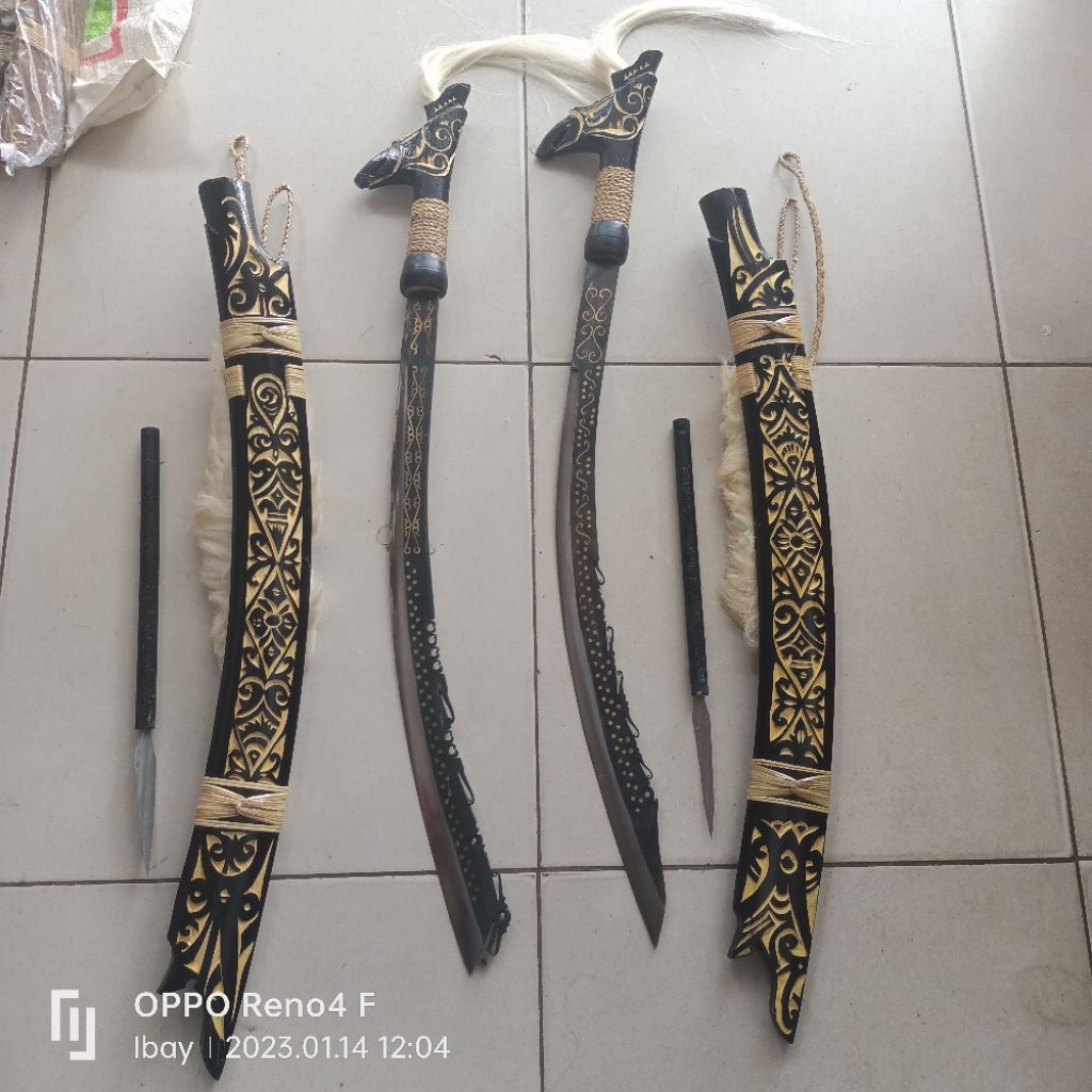 Koleksi Mandau Dayak Kalimantan.Mandau Asli Dayak Kalimantan