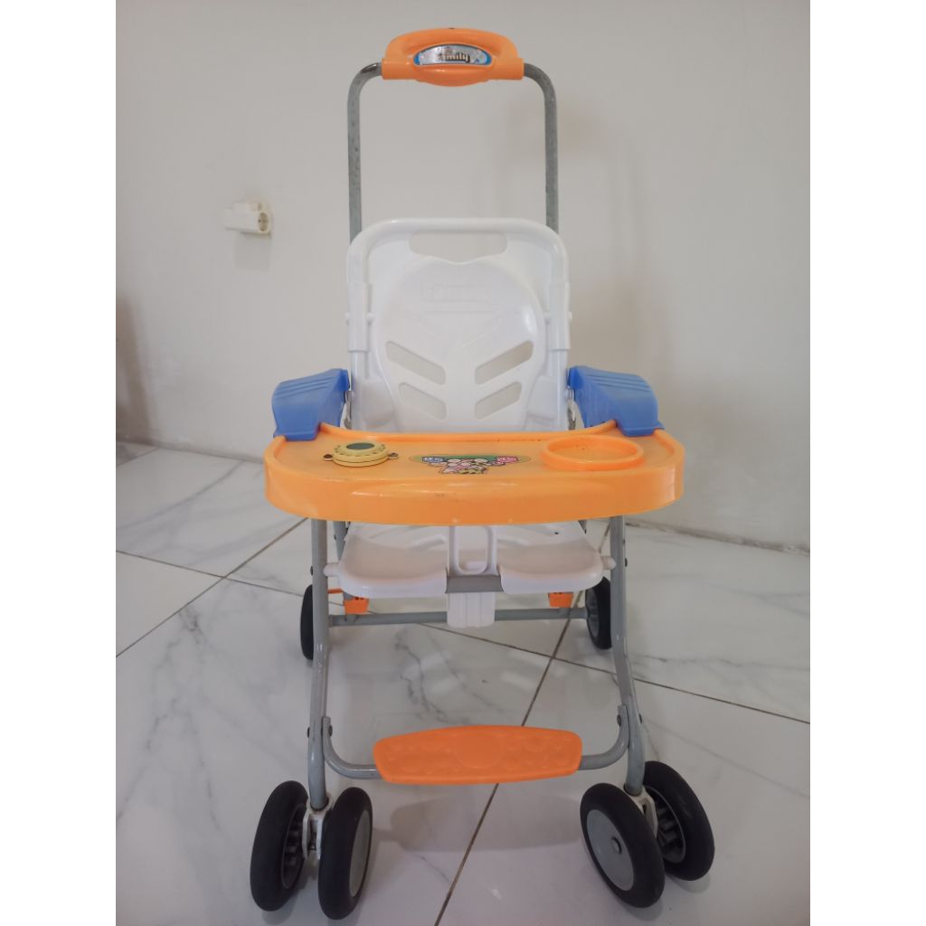 kereta dorong bayi meja  merk family second