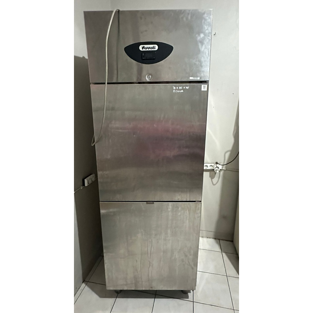 Freezer Nayati Second