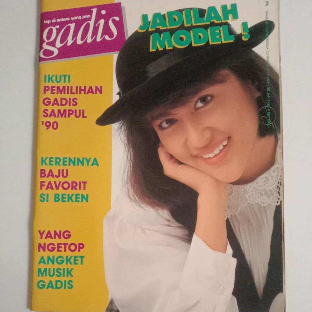 Majalah Gadis Tahun 1990 Cover Cantik Virginia Maria Olivia Samudro (Vivi)