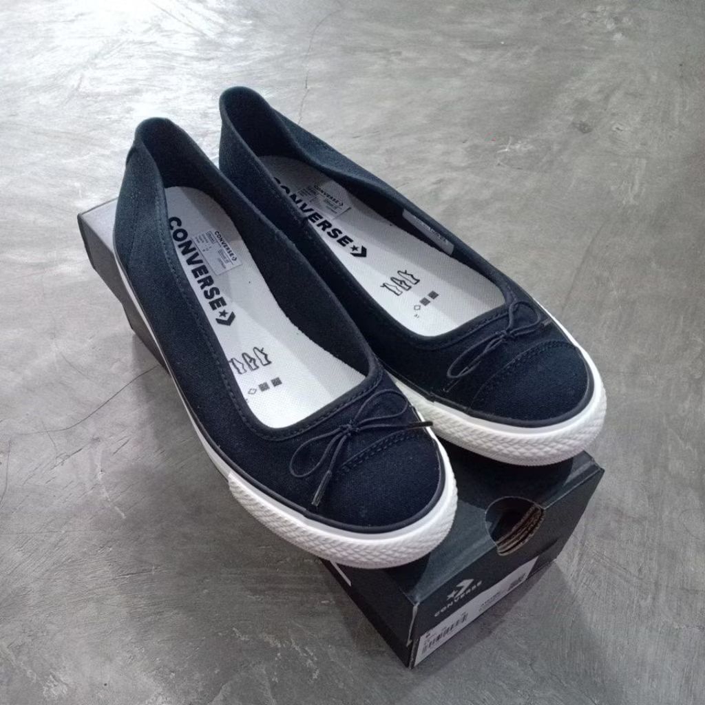 Sepatu C0n Dainty Ballerina Slip A16210C