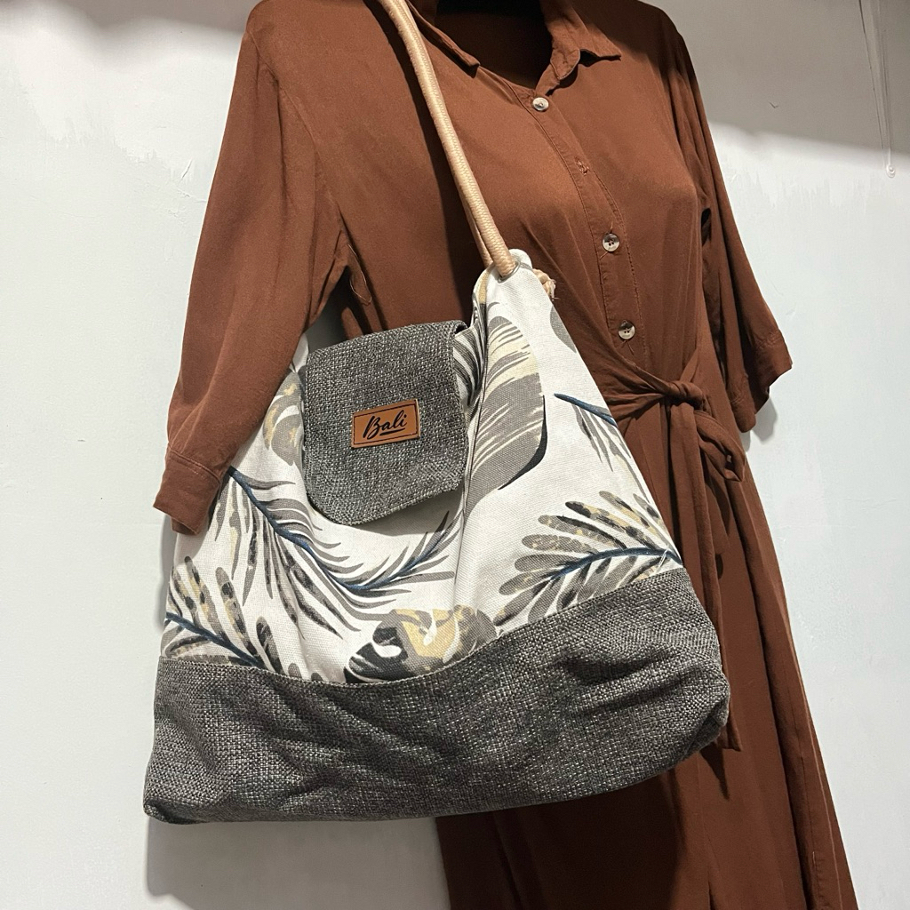 TAS SELEMPANG WANITA Original /TAS JINJING/TAS MINI/TAS LUCU/TAS WANITA