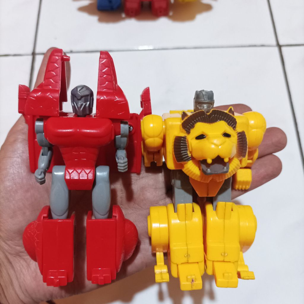 Original Bento HokBen CFC Paket Animal Robot Mainan Action Figure