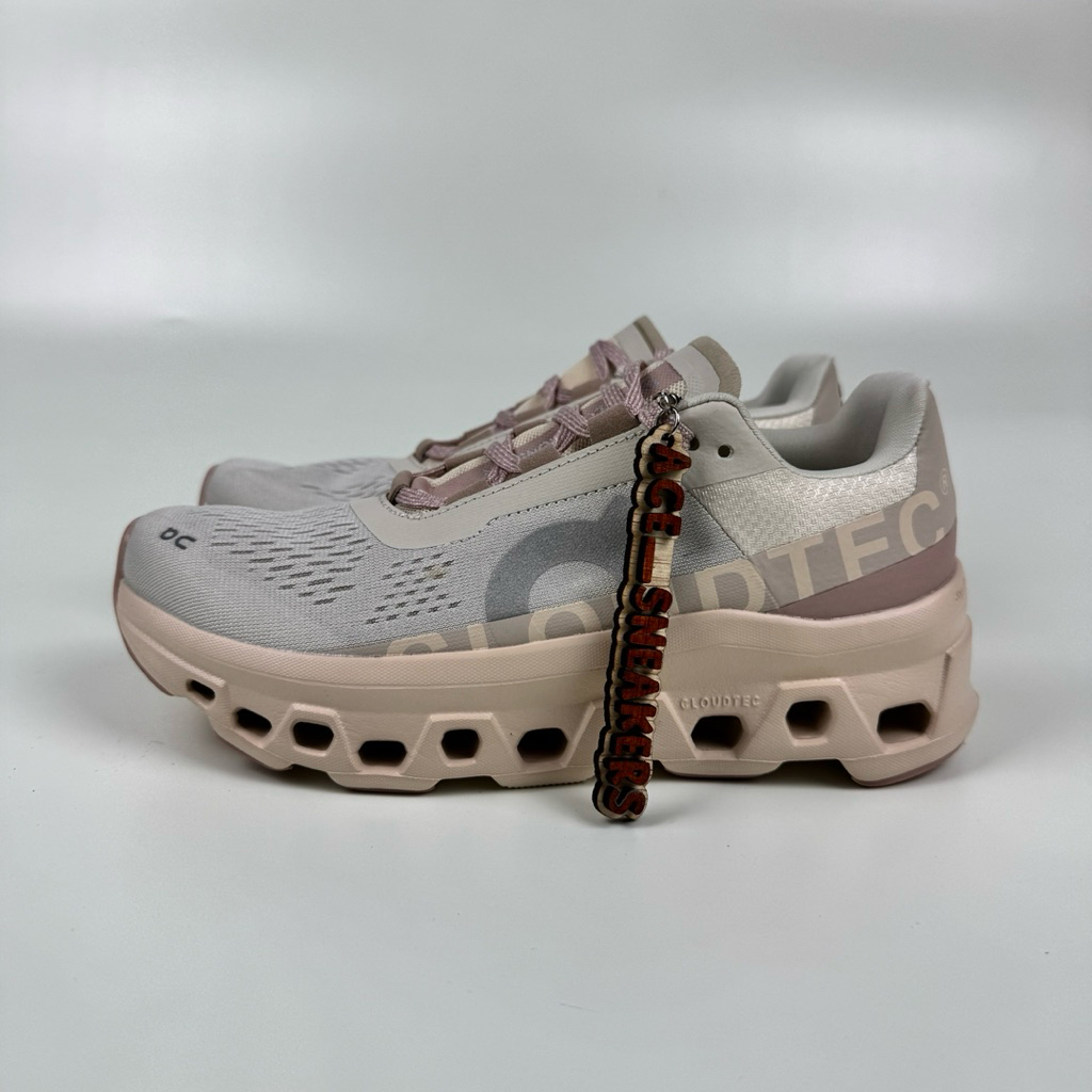 Sepatu On Cloudmonster Moon Fawm