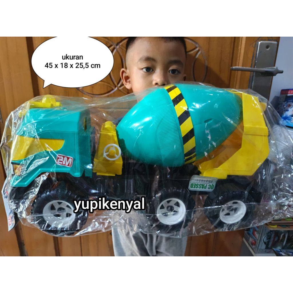 Mainan Truck Molen Mixer Jumbo