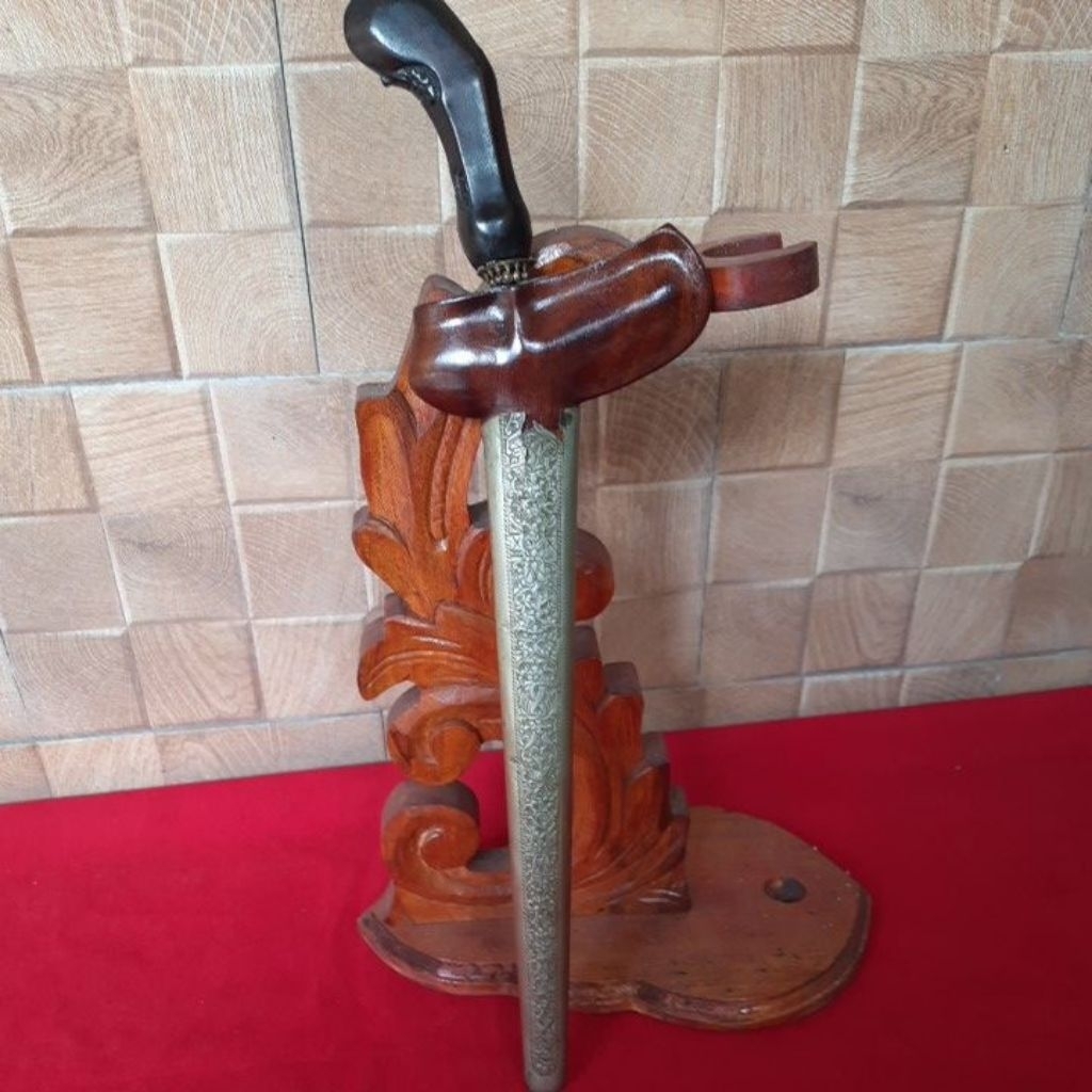 Keris Patrem Kyai Carubuk Luk 7 Sepuh,Pamor Bawang Sebungkul,Wos Wutah