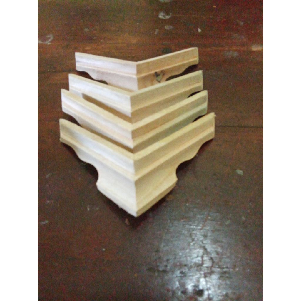 Kaki Sangkar Burung Kosan Sabit Daicu Dikirim 4 Biji