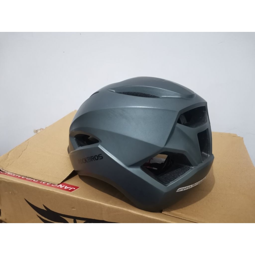 helm sepeda Rockbros