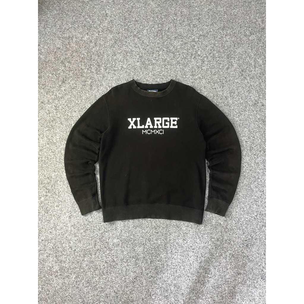XLARGE SPELL OUT CREWNECK SECOND