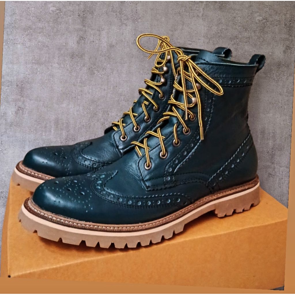 boots wingtip (custom)