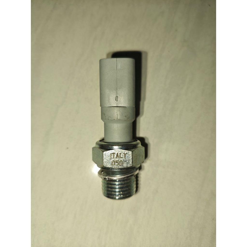 Sensor oil pressure peugeot 206