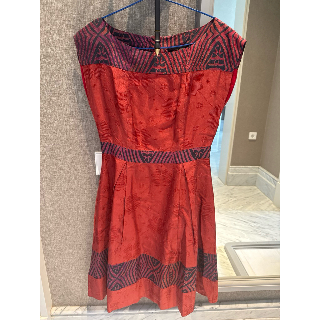 Preloved Alleira Sutra Dress