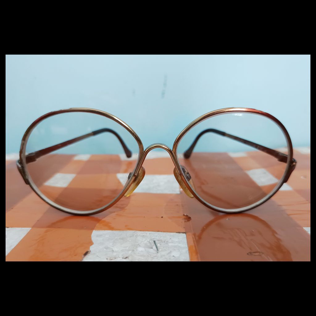 frame kacamata vintage Rodenstock look young