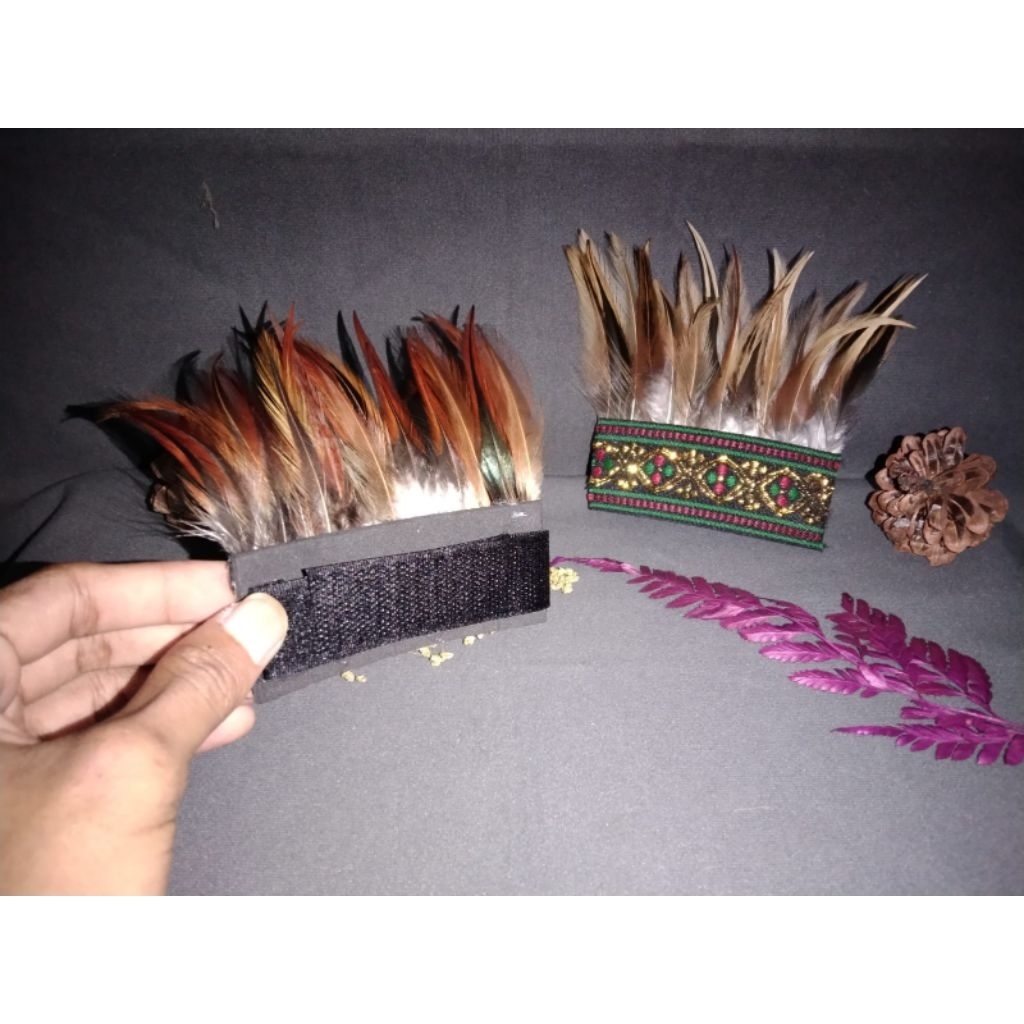 .Gelang Etnik Bulu Dayak Gelang Adat Borneo Gelang Hias Bulu Tradisional Dayak borneo Feather Bracel