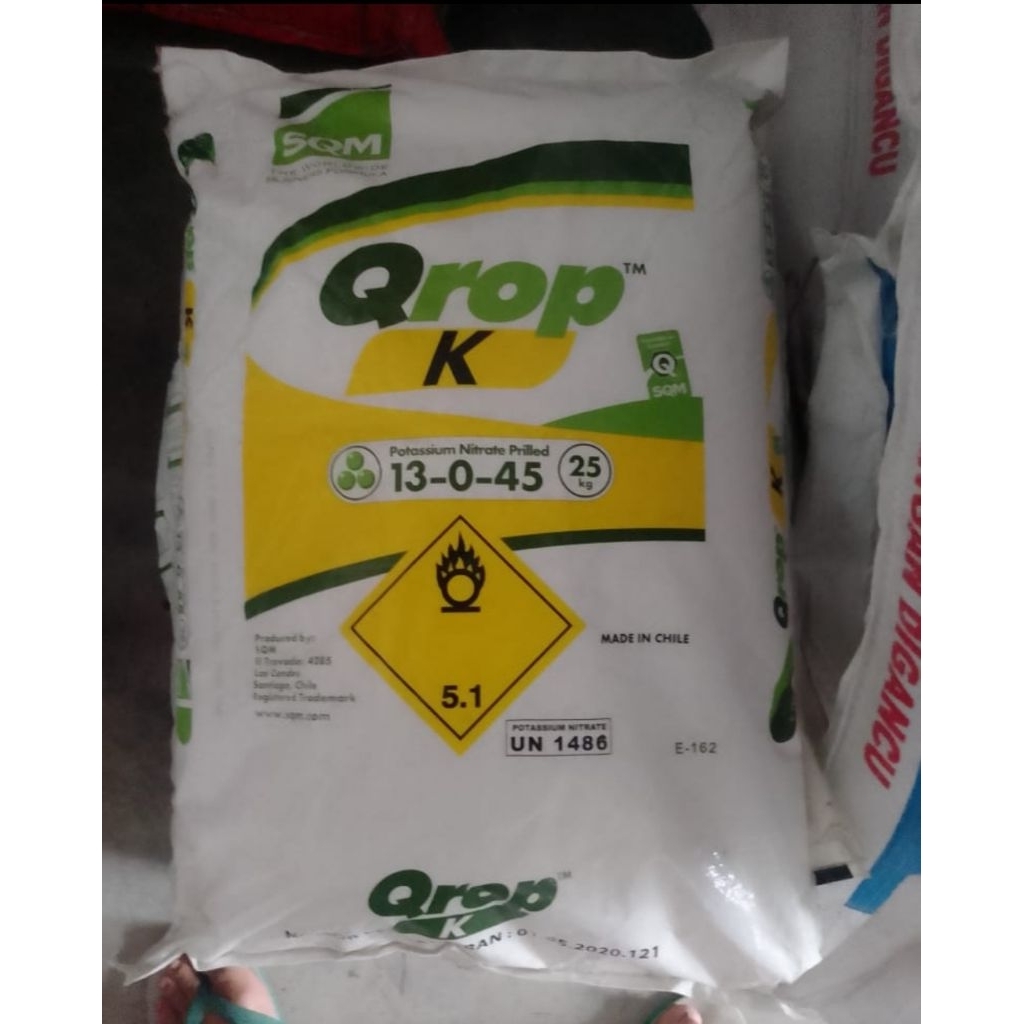 Pupuk KNO3 putih Prill kemasan 25 kg Qrop K kalium nitrat
