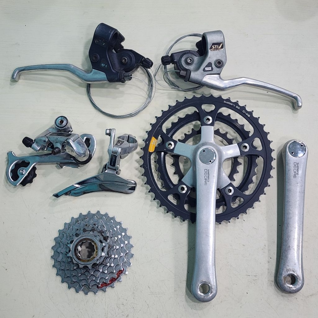 Groupset Shimano Deore DX