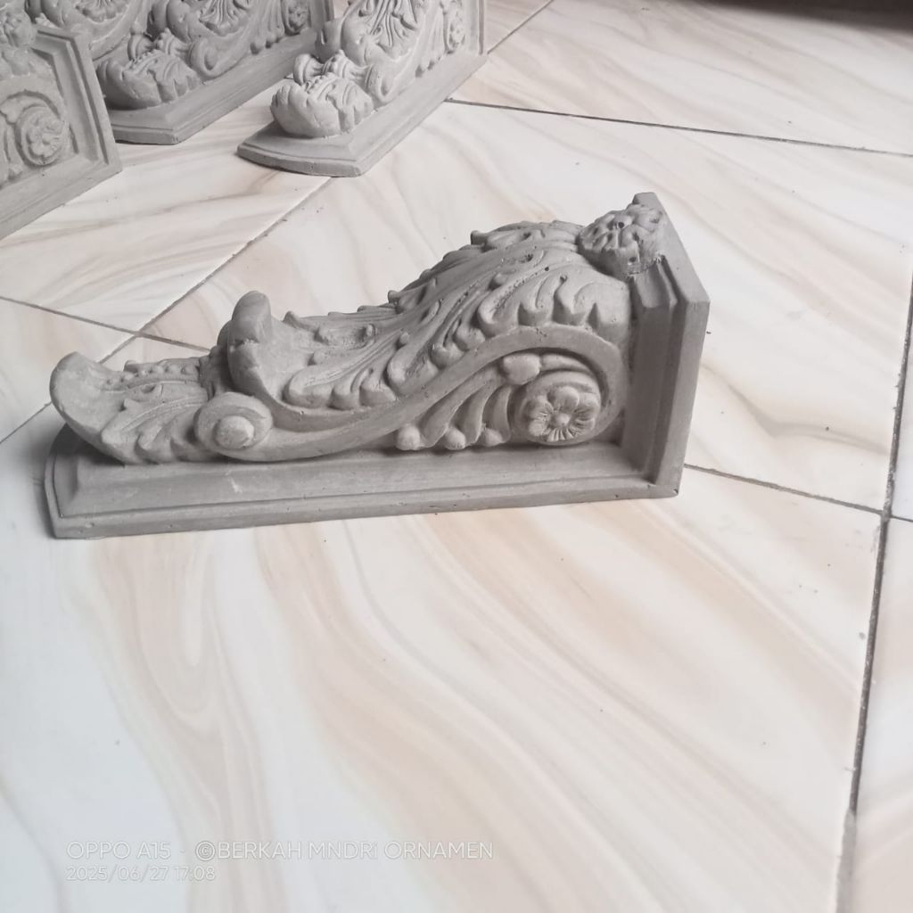 cetakan Korbel spot jendela