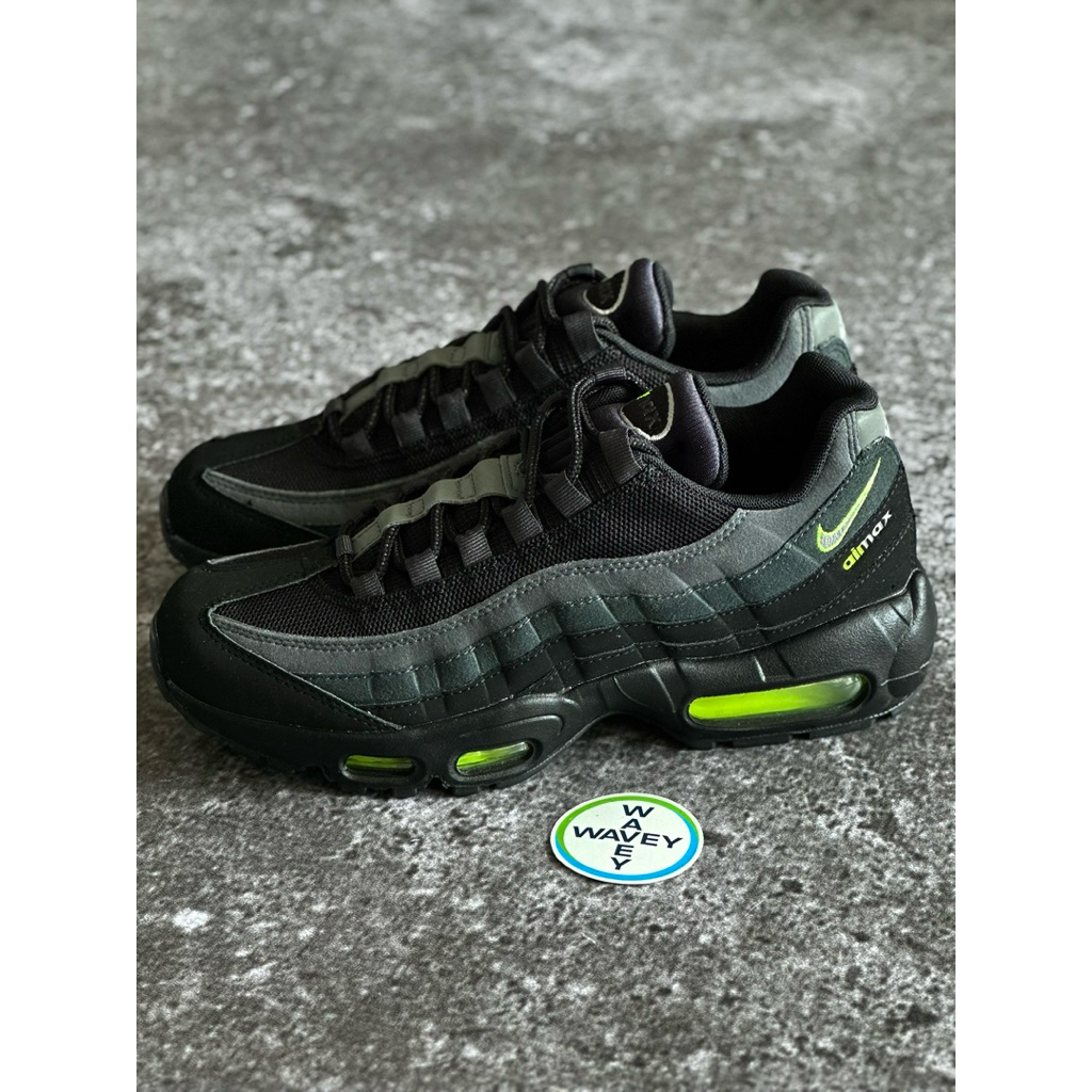 Nike Air Max 95 Neon Retro Logo 100% Original New