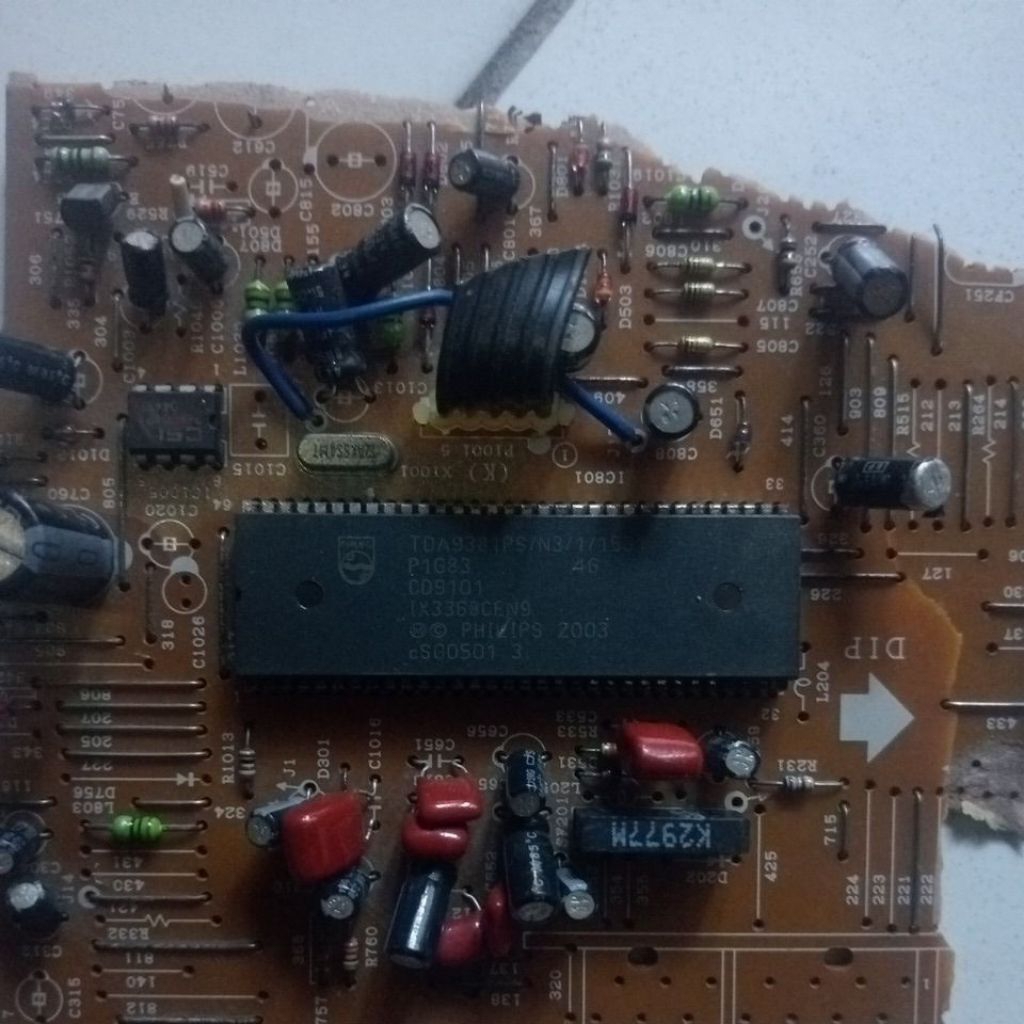 iC TDA9381ps/N3/1/1531/ IX3368CEN9 masih nempel pcb,cabutan