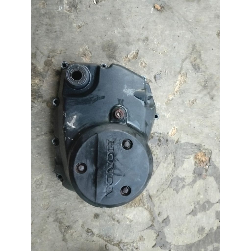 blok oli blok kanan mesin Supra x 125 betman original copotan