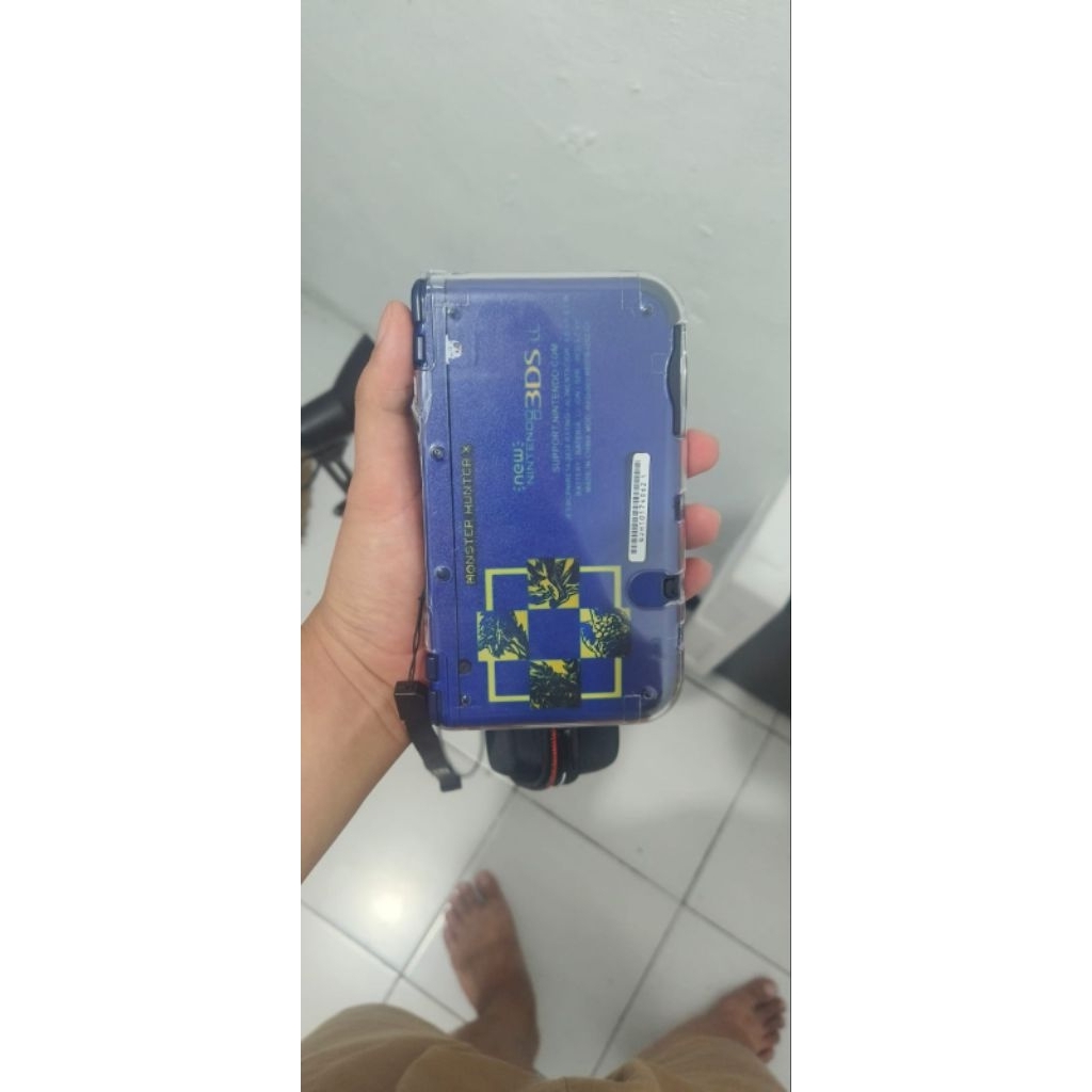 New Nintendo 3DS XL CFW bekas kondisi masih bagus