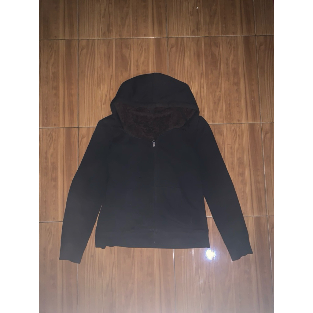 sherpa uniqlo black