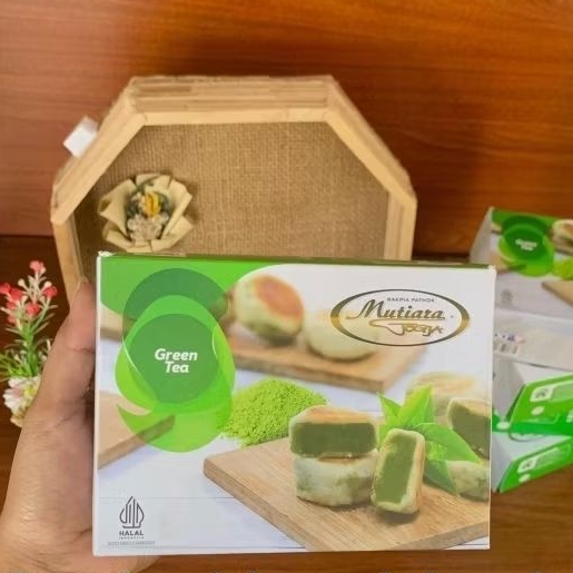Bakpia Pathok Mutiara Jogja Grean Tea isi 20