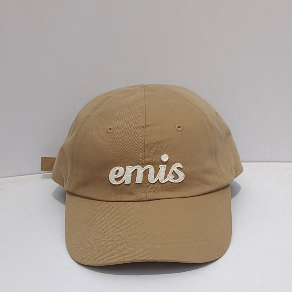 Topi Emis