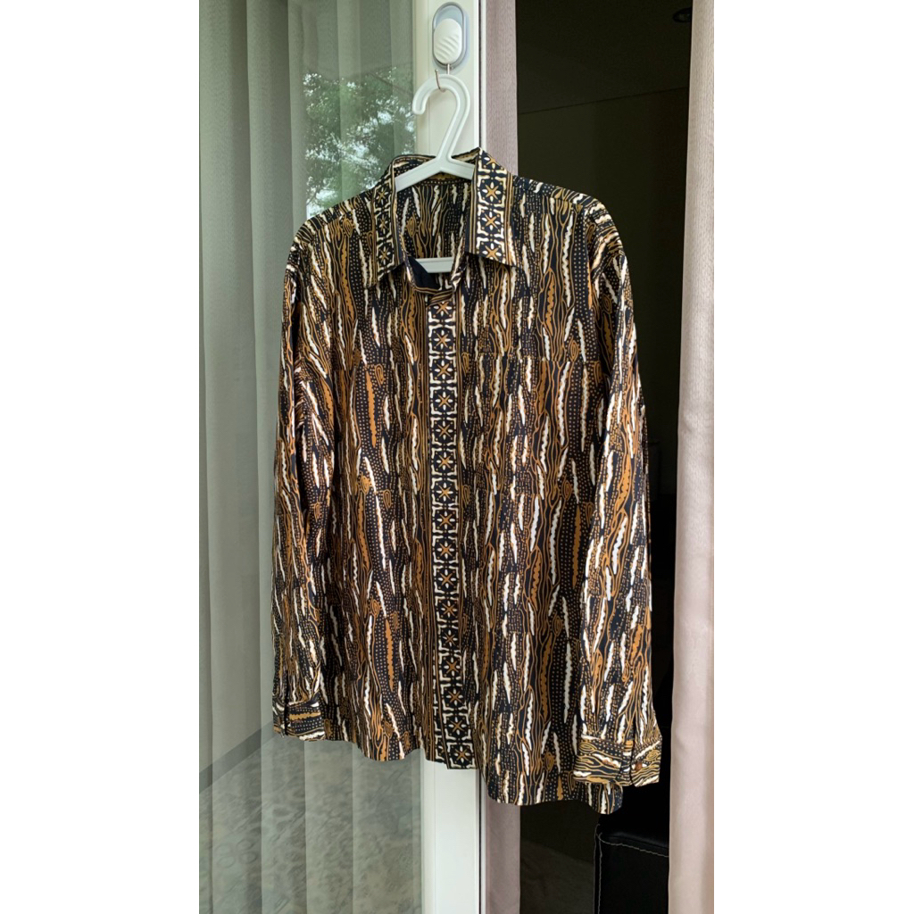 Preloved Kemeja Batik Jogja Pria Lengan Panjang