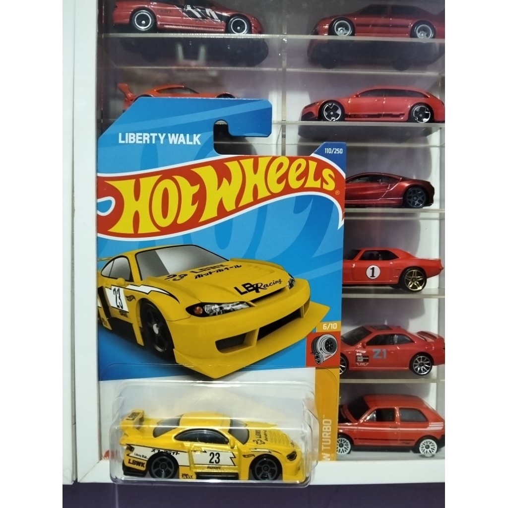 Hot wheels Nissan Silvia (S15) LBWK