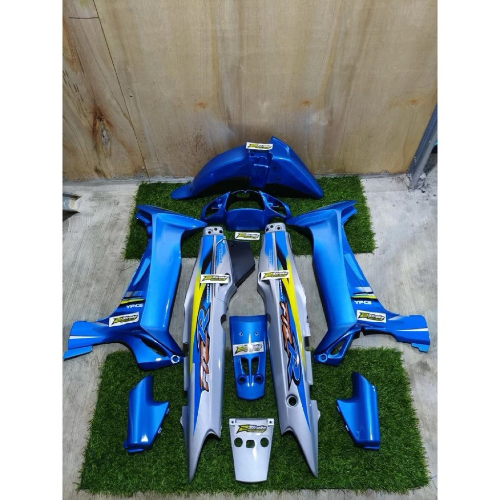 Cover Body Fizr Full Set Halus Body Fizr Dualtone Biru Metalic Silver Body Set Halus Yahama Fizr vn