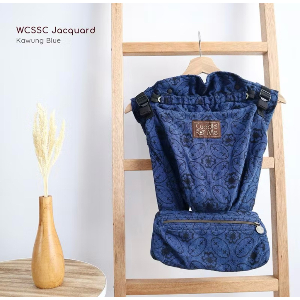 preloved WCSSC Ultimo Cuddle Me Gendongan Bayi Tenun-Kawung Blue